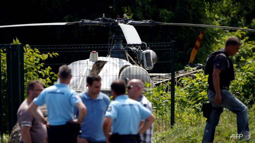 Un pilote d'hélicoptère libéré dans une prison du gangster français