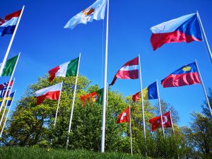 La Finlande remet à la France la présidence troublée du Conseil de l'Europe