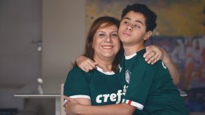 Coupe du Monde Féminine de la FIFA, France 2019 ™ - Actualités - Sheroes: La mère qui voit le match pour son fils