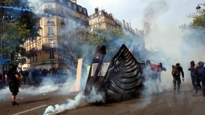 Le ministre français de l'Intérieur souscrit à la plainte "d'attaque" d'un hôpital
