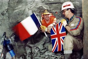Le tunnel sous la Manche Bretagne-France, aujourd'hui âgé de 25 ans, a pris plusieurs siècles