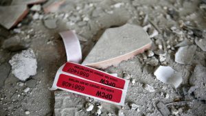 "Comment dorment-ils?" Roger Waters interpelle les Etats-Unis, le Royaume-Uni et la France sur le "faux" attentat chimique de Douma - RT World News