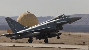 L'Allemagne, la France et l'Espagne signent un accord sur un avion de combat européen | Nouvelles | DW