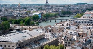 Mise en garde au sujet des voyageurs en visitant la France cet été