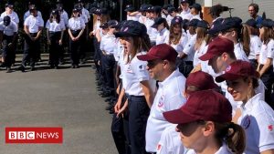 Les premières recrues françaises s'engagent pour le retour du service national