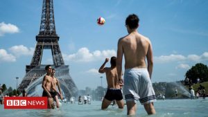 France vague de chaleur: la région parisienne ferme les écoles