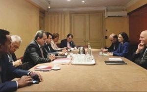 Les dirigeants de la Polynésie française reçus à l'Elysée