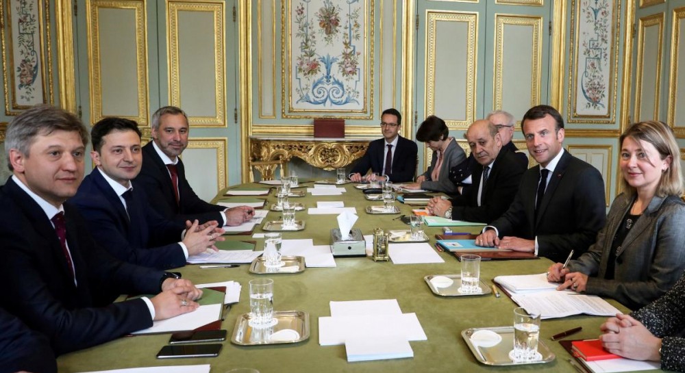 Zelensky en visite en France à l'invitation de Macron - actualités politiques