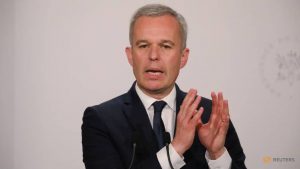 Le ministre français de l'Énergie reste en poste malgré le scandale du homard