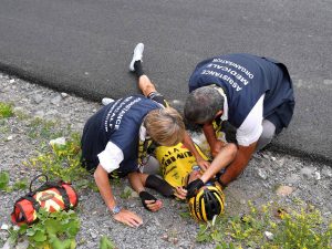 Tour de France: George Bennett s'écrase à deux reprises sur l'étape 18